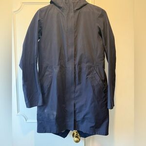 Lululemon Rain Haven Jacket (Navy Blue)